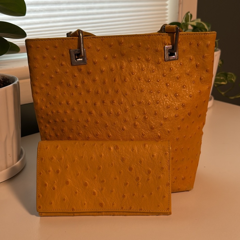 LE TORRI Genuine Ostrich Leather Purse and Wallet